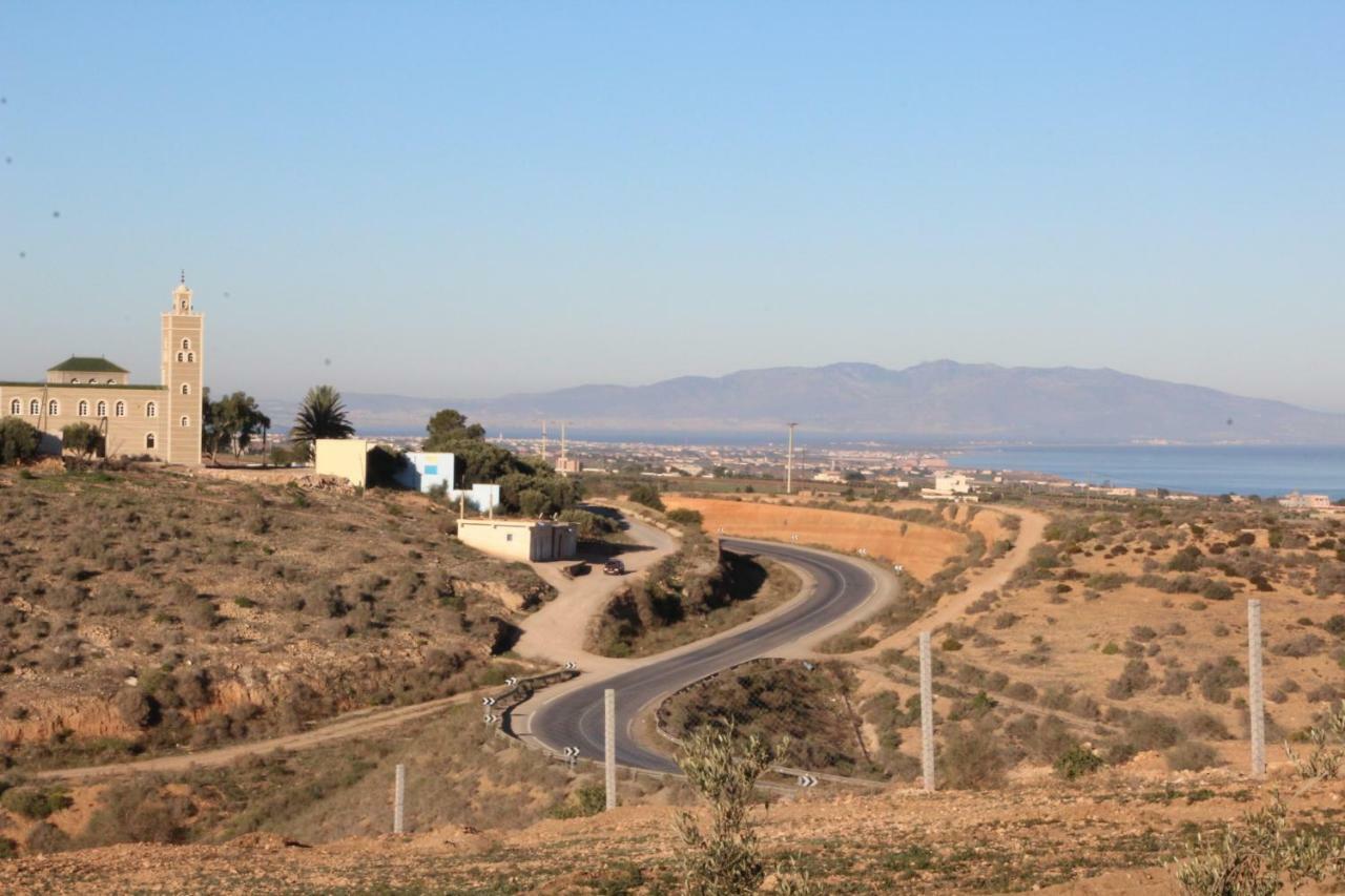 Ifoutatsene Riad Kebdana מראה חיצוני תמונה